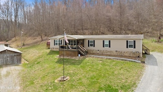 896 Knoxville Hollow Rd, Lafollette, TN 37766
