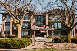 9051 S Roberts Rd Unit 104, Hickory Hills, IL 60457