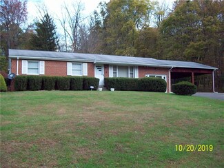 253 Thorn Run Rd, Export, PA 15632