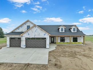 2610 43rd Ave SE Unit Galusha Ranch Additi, Minot, ND 58701