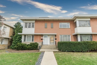 470 E Vallette St, Elmhurst, IL 60126
