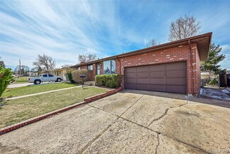 3907 S Grove St, Englewood, CO 80110