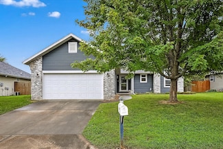 316 W Shawnee Ct, Clever, MO 65631