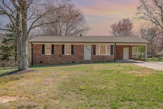 6537 Cedarberry Rd, Trinity, NC 27370