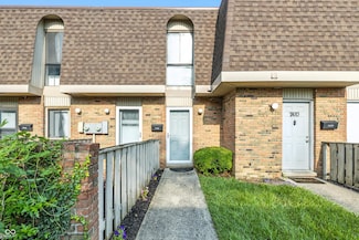 7468 Country Brook Dr, Indianapolis, IN 46260