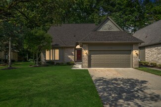 47306 Cider Mill Dr, Novi, MI 48374