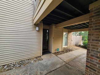 6615 Poplar Ave Unit 1, Germantown, TN 38138