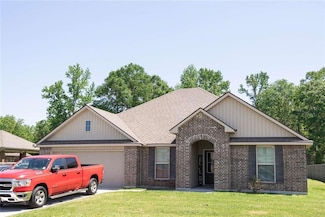 37096 Rustic Ln, Denham Springs, LA 70706