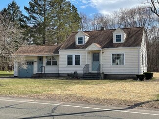 37 West St, Granby, MA 01033