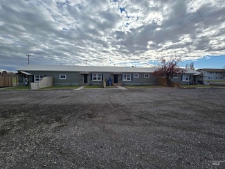 351 Lois St, Twin Falls, ID 83301