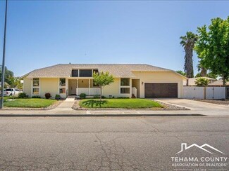 2700 Oriole Dr, Red Bluff, CA 96080
