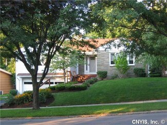 211 Brookford Rd, Syracuse, NY 13224