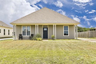 408 Derouen St, Welsh, LA 70591