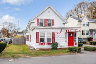 2 Light Ave, Lowell, MA 01851