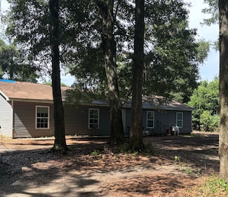 6650 Ames Dr, Pensacola, FL 32504