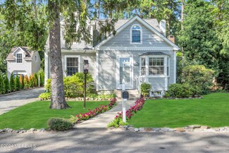 926 Lincoln Ave, Pine Beach, NJ 08741