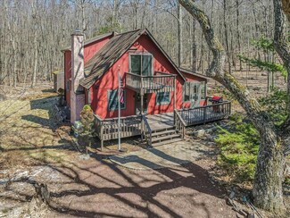 218 Paper Birch N, Tafton, PA 18464