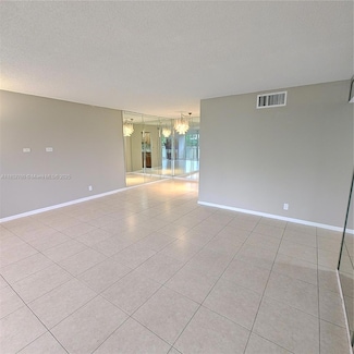 7051 Environ Blvd Unit 433, Lauderhill, FL 33319