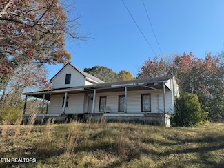 301 Depot St, Vonore, TN 37885
