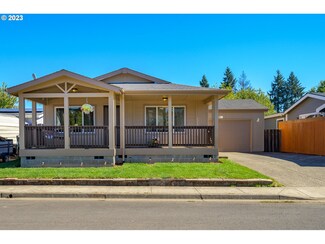 512 Madsen Loop, Carlton, OR 97111