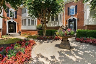 115 Peachtree Memorial Dr NW Unit D4, Atlanta, GA 30309