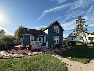 1621 Dayton St, Ellsworth, IA 50075