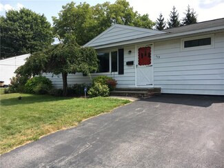 113 Saslon Park Dr, Liverpool, NY 13088