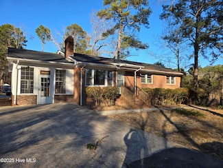 12401 Blues Farm Rd, Laurinburg, NC 28352