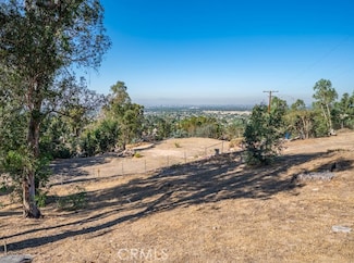 1694 Bonita Vista Dr, San Bernardino, CA 92404