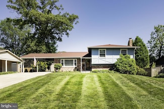 2232 Candlewood Dr, Alexandria, VA 22308