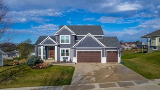 1889 Shannon Oaks Blvd NE, Rochester, MN 55906