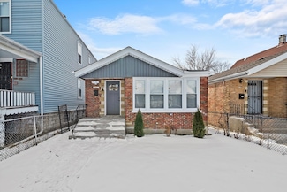 1467 W 73rd St, Chicago, IL 60636