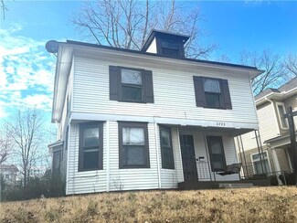 2722 Seneca St, Saint Joseph, MO 64507