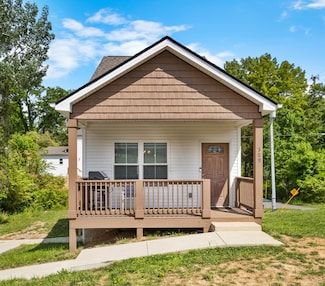309 Cedar Ct, Clarksville, TN 37042