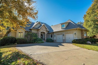 446 Lotus Loop, Hot Springs National Park, AR 71901