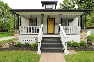 727 N Cottage St, Independence, MO 64050