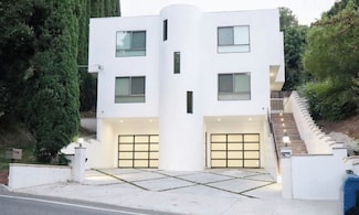 3921 Beverly Glen Blvd, Sherman Oaks, CA 91423