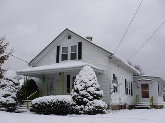 152 S Main St, Seneca, PA 16346