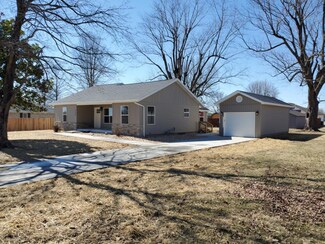 528 S Pine St, Billings, MO 65610