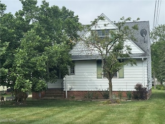 246 E 280th St, Euclid, OH 44132