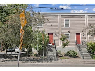 8735 SE 17th Ave, Portland, OR 97202