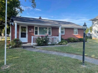 602 East St, Walton, IN 46994
