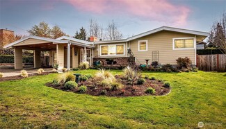 611 SW 183rd St, Normandy Park, WA 98166