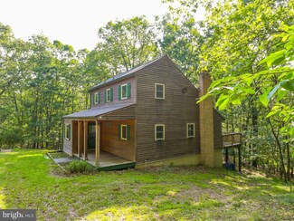 164 Grouse Ln, Berkeley Springs, WV 25411