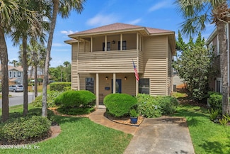 136 Myrtle St, Neptune Beach, FL 32266