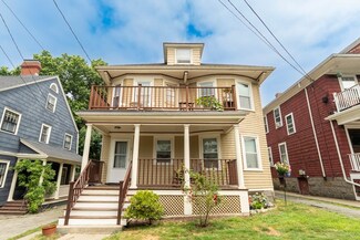 15 Castleton St Unit 2, Jamaica Plain, MA 02130