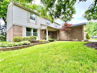 45827 Gainsborough Dr, Canton, MI 48187