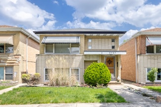 3707 Clarence Ave, Berwyn, IL 60402
