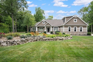 4371 E Laurel Ridge Dr, Port Clinton, OH 43452