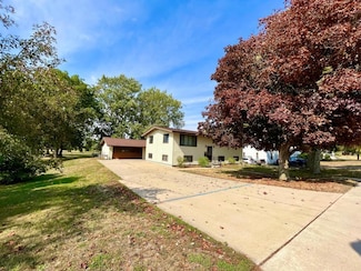 411 Main St S, Stewartville, MN 55976